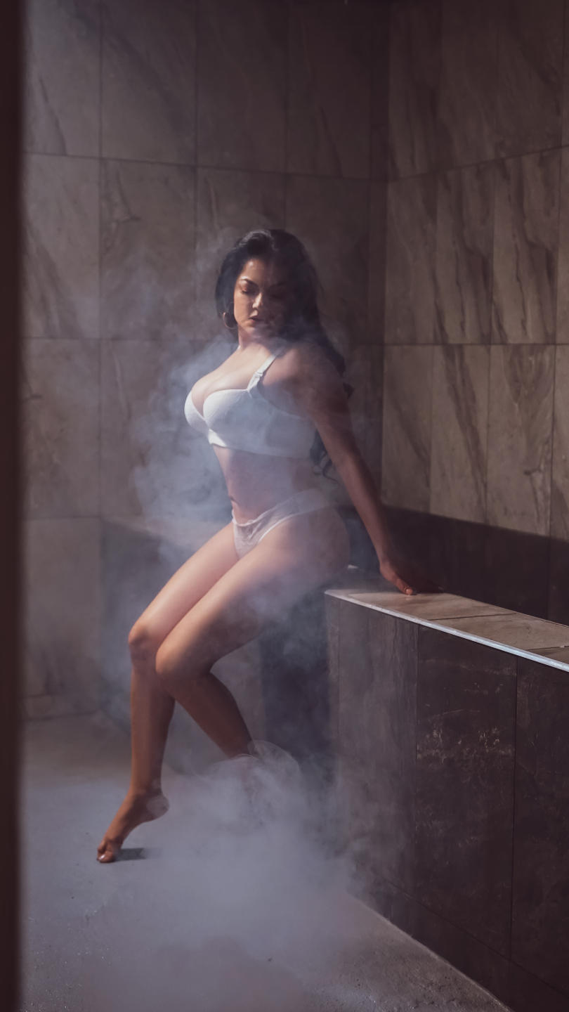 salmaklum, camgirl Xlovecam