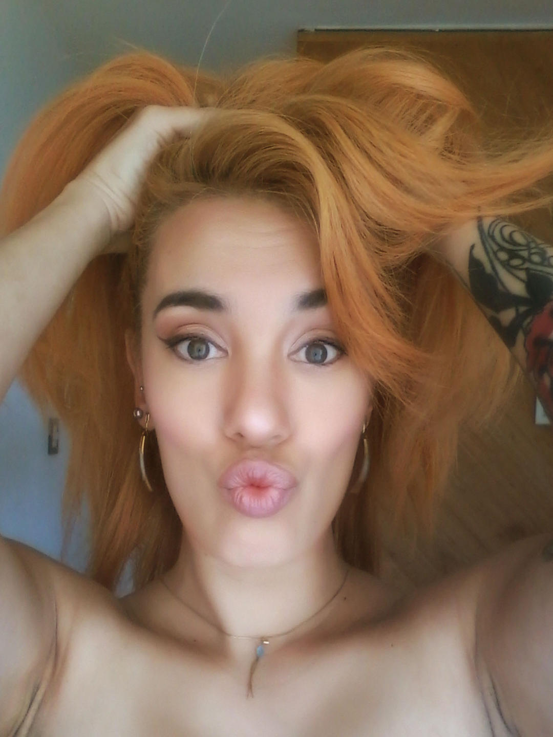 ashleyredhair, camgirl Xlovecam